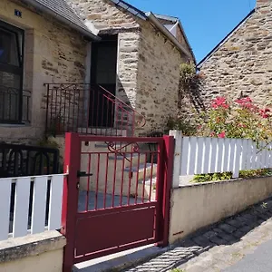  Hébergement de vacances Maison Atypique Au Centre Historique De